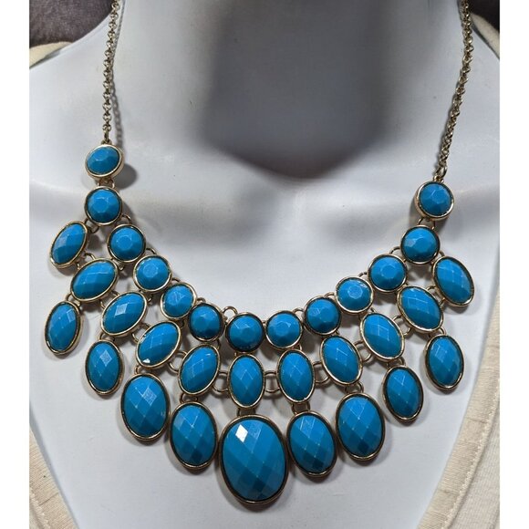 Whimsical Fantasy Blue Faceted Gemmed Bib Necklace - Picture 4 of 5